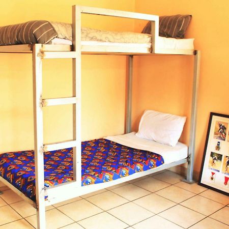Urban Backpackers Pansiyon Johannesburg Dış mekan fotoğraf