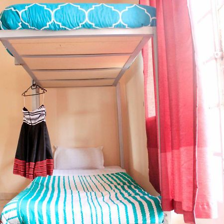 Urban Backpackers Pansiyon Johannesburg Dış mekan fotoğraf