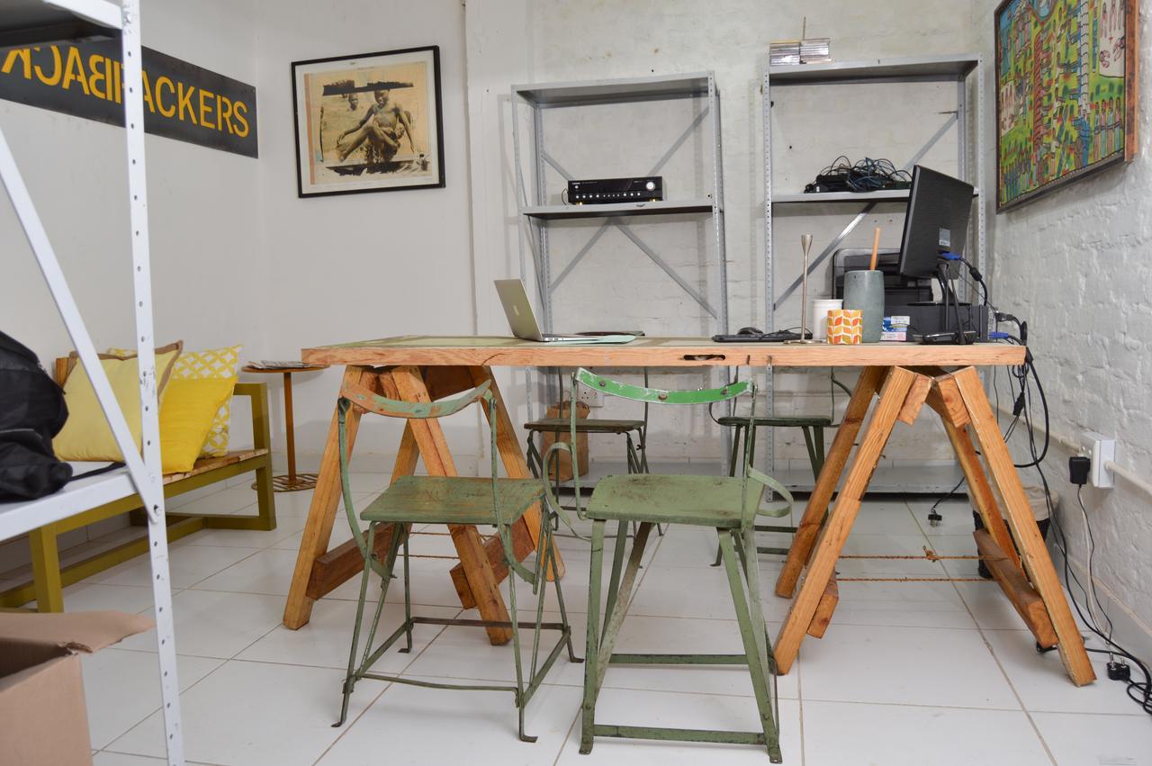 Urban Backpackers Pansiyon Johannesburg Dış mekan fotoğraf