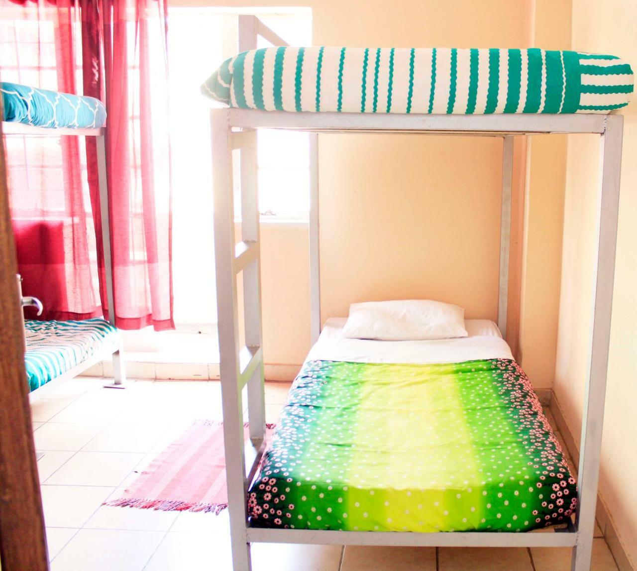 Urban Backpackers Pansiyon Johannesburg Dış mekan fotoğraf