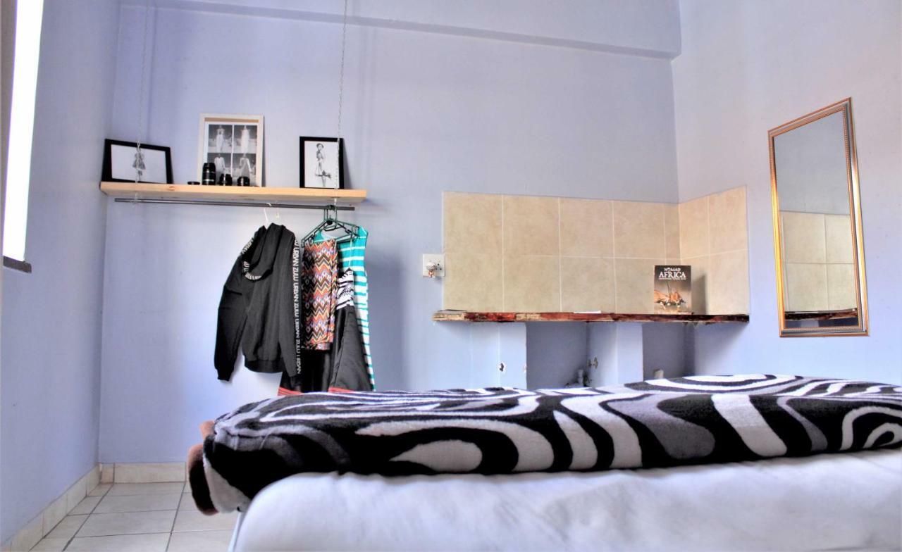 Urban Backpackers Pansiyon Johannesburg Dış mekan fotoğraf